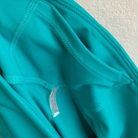 Free People FP Movement Hearts Aflutter Wavy Waters Ruffle Active Leggings Sz M - Picture 10 of 13